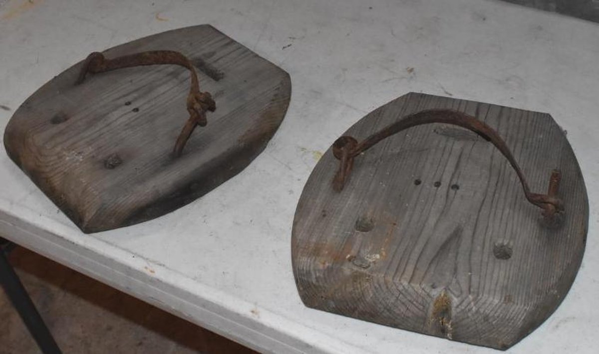 DRAFT HORSE SNOW SHOES