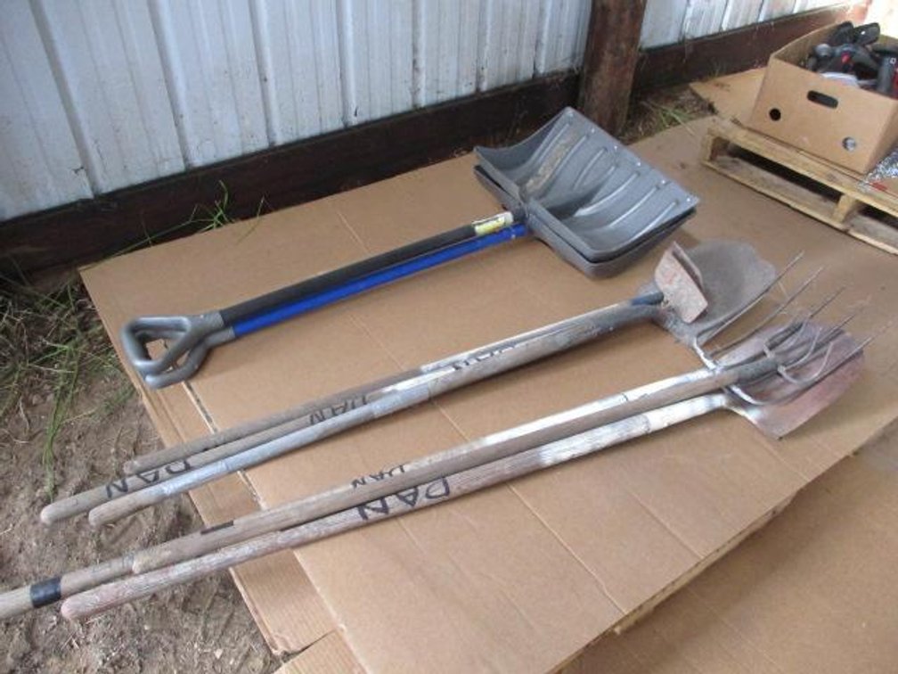 Yard & Garden Tools