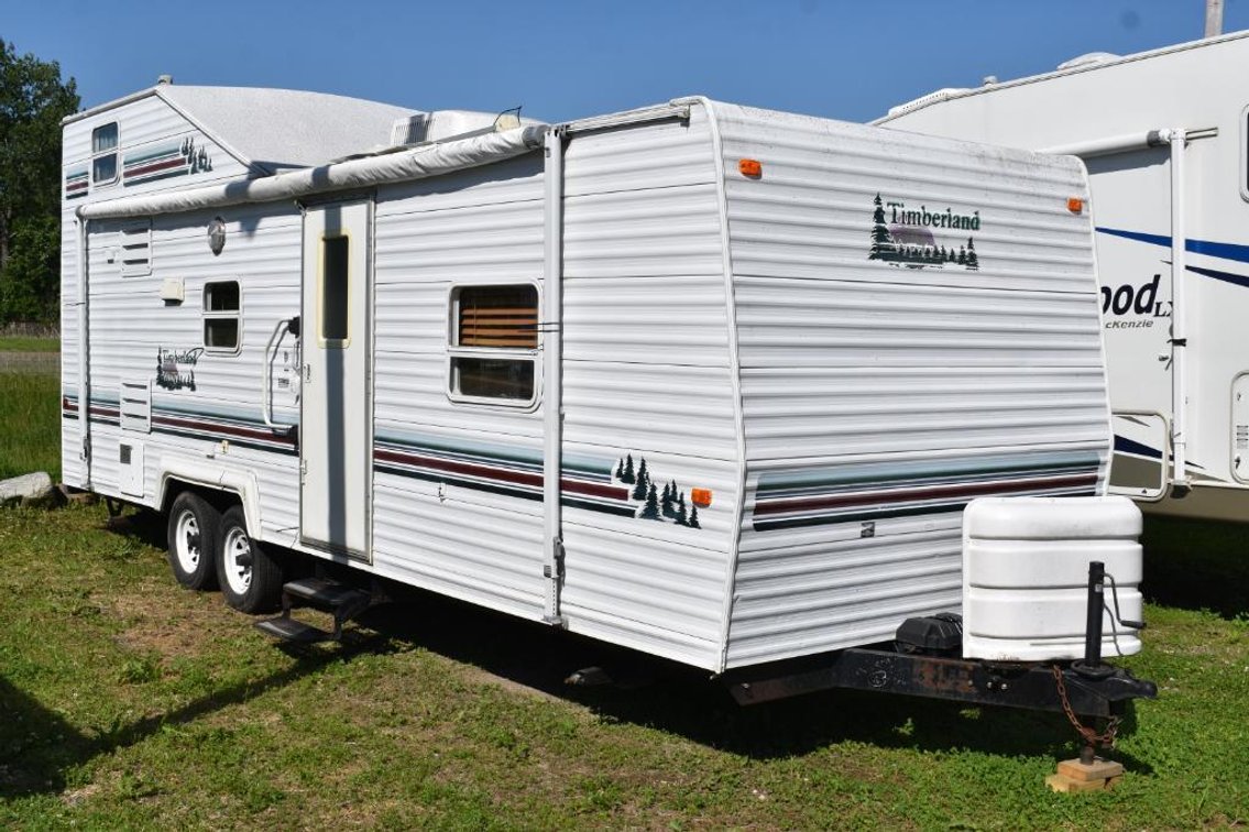2001 Timberland Model 28 Sky Travel Trailer