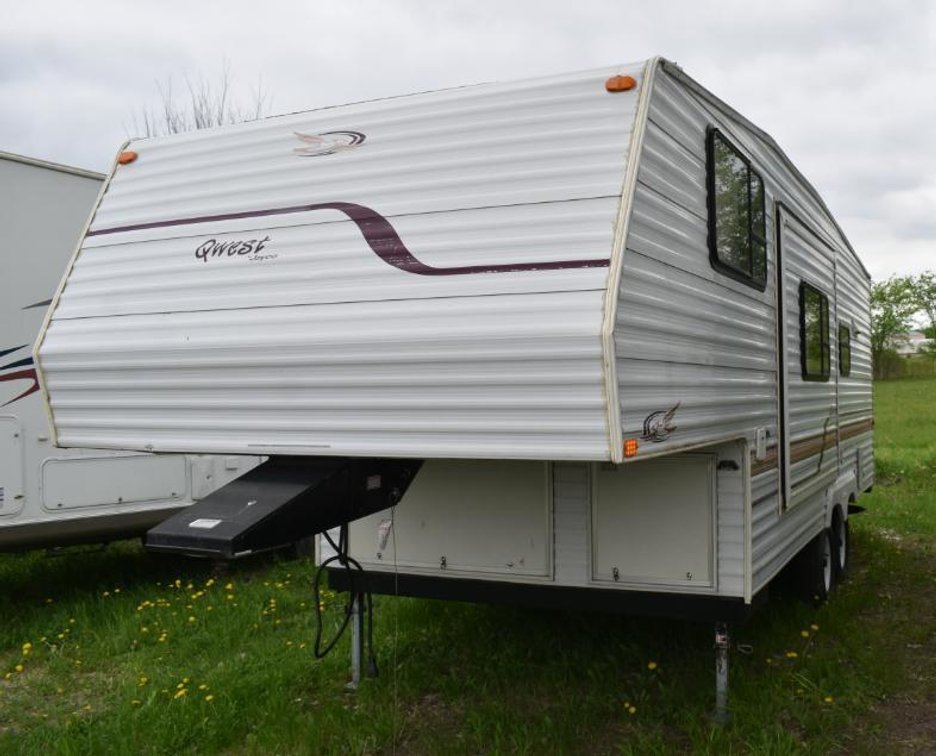 2000 Quest By Jayco 237A 23' 5th Wheel Trailer