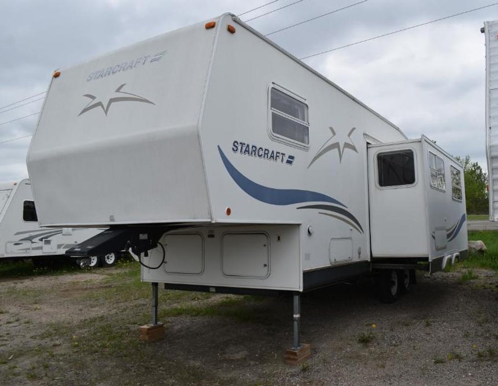 2002 Starcraft 280RKS 28' 5th Wheel Trailer