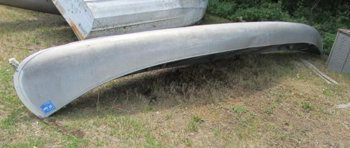 Grumman 17' Aluminum Canoe