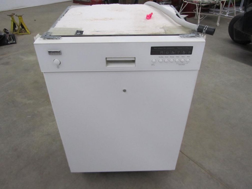 Kenmore Elite Dishwasher