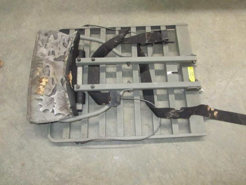 Single Person Portable Deer Stand