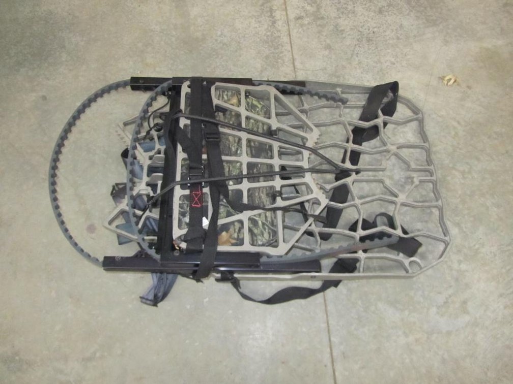 Single Person Portable Deer Stand
