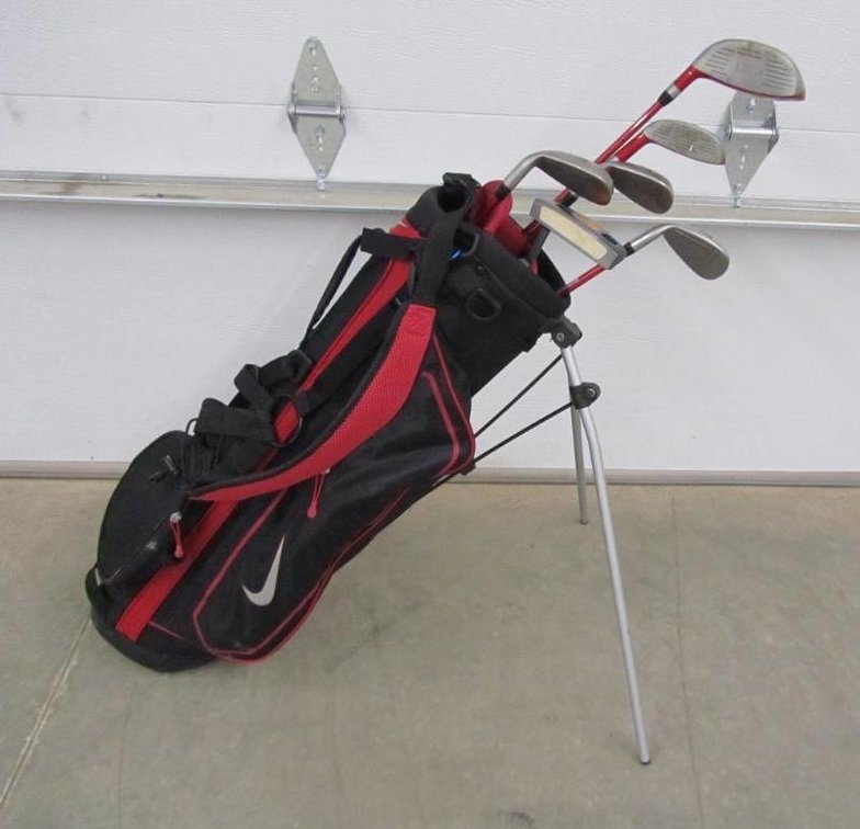 Nike VRS Children's Golf Club Set