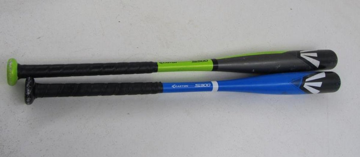 (2) Easton Baseball Bats