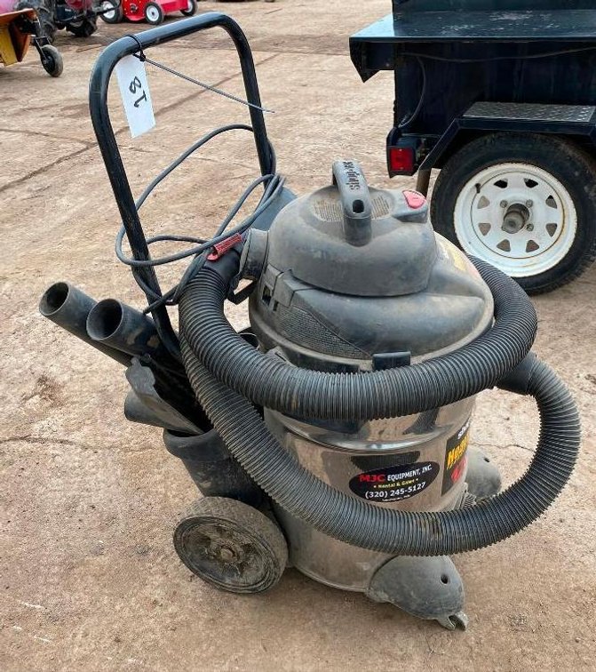 55 Gallon 6.5hp Shop Vac With Hose and Accessories
