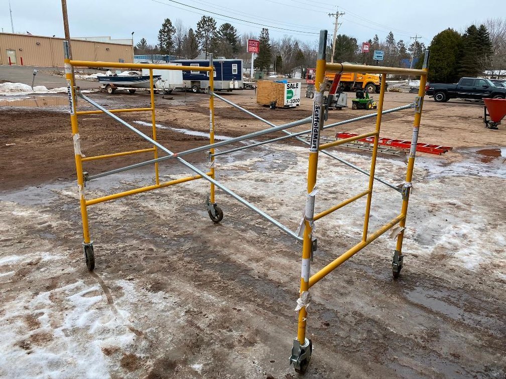12 Scaffolding Sections