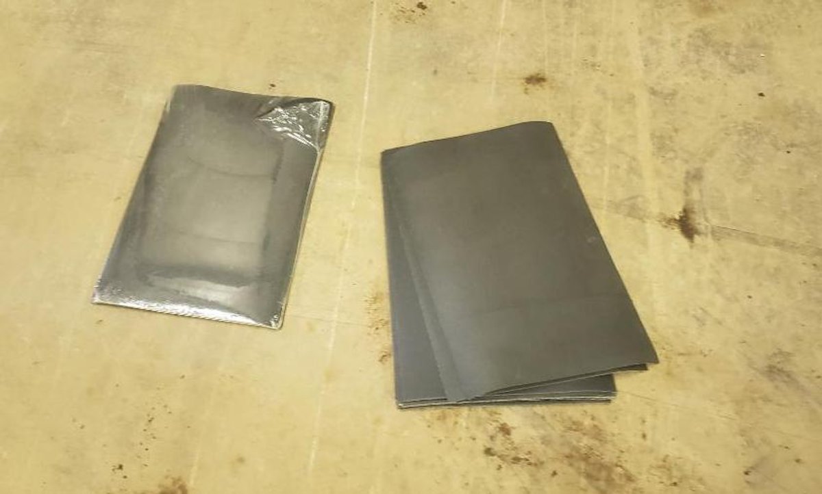 (23) 100 Grit 12" X 18" Sand Paper