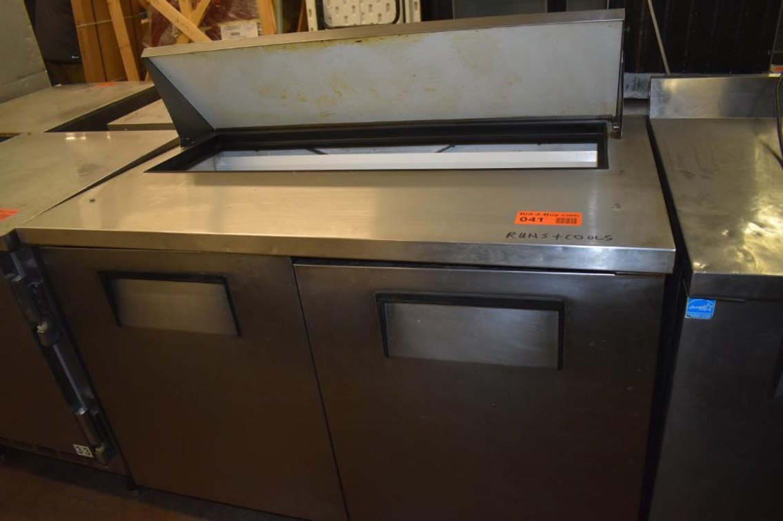 TRUE Prep Table And Cooler