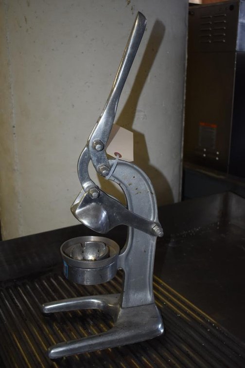 Artimetal Lemon Juicer
