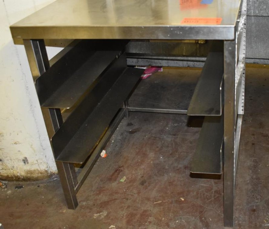 Stainless Steel Table With Rack