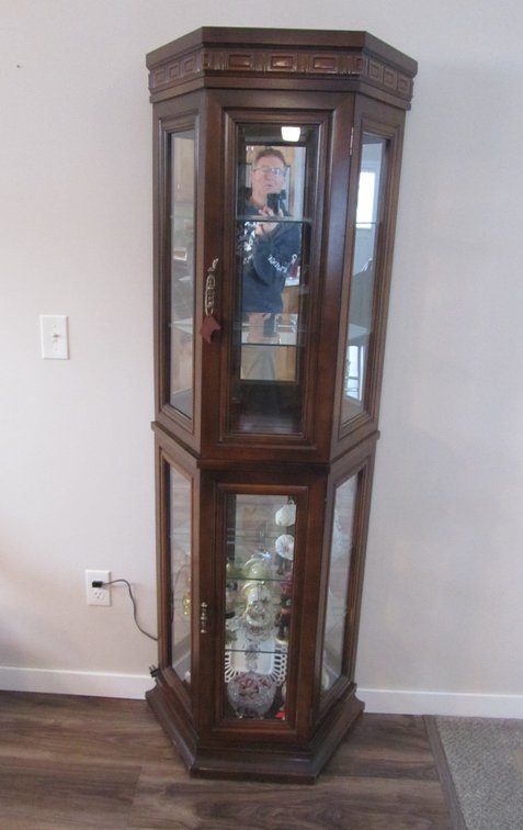 Lighted And Mirrored Curio Cabinet