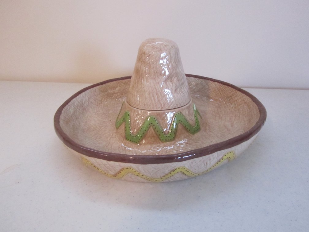 Nowett's Molds Inc. Ceramic Chip And Salsa Plate
