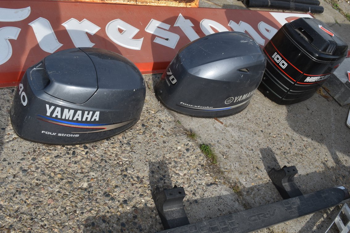 Yamaha 40 and 70HP Hood With Mercury 100 Hood