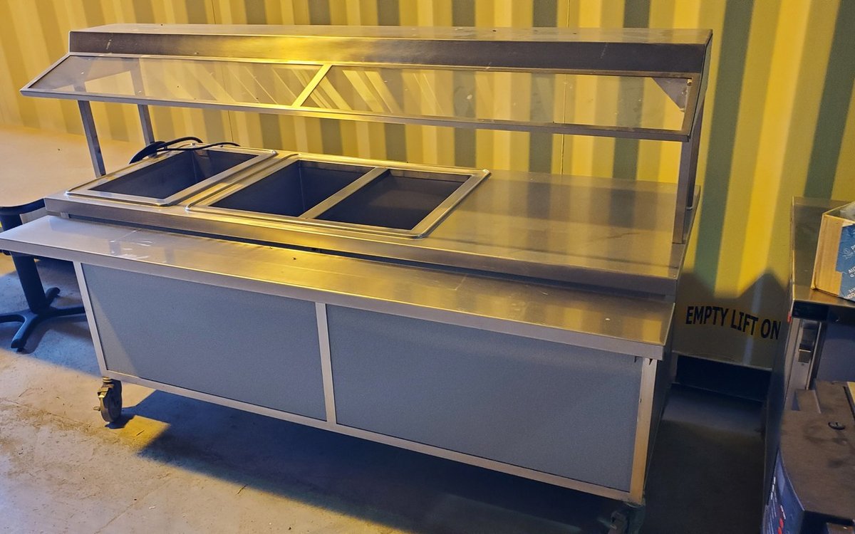 Atlas , set-N-Serve on casters, from school system, able to connecto to next 2