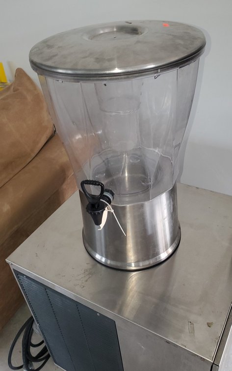 Juice dispenser