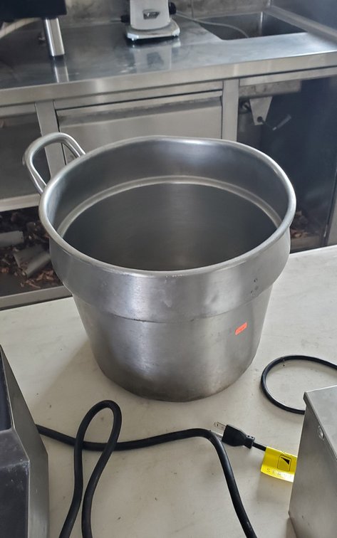 stainless stew pot