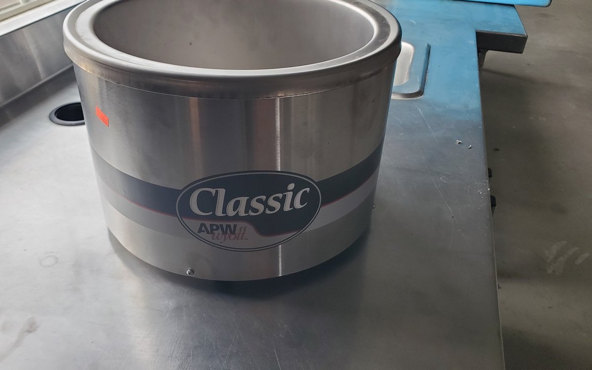 Standex model RW2V, Classic APW soup/ food warmer