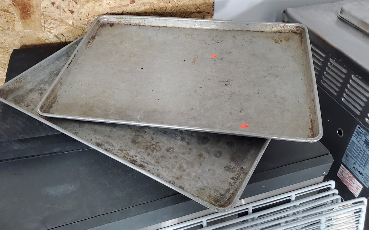 commercial sheet pans 2 18x26"
