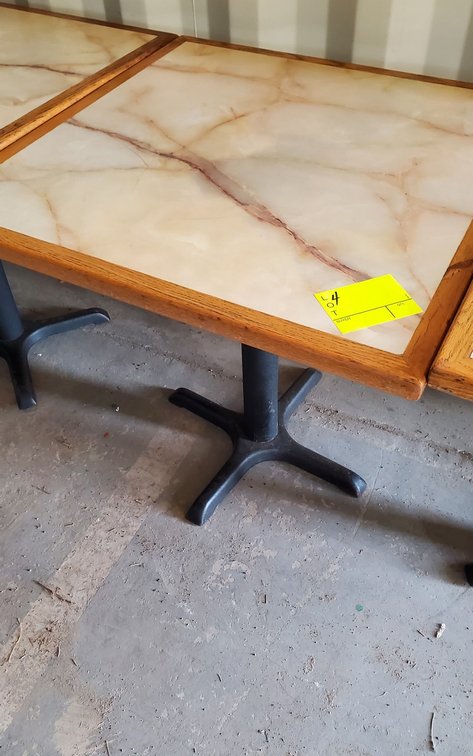 square table 