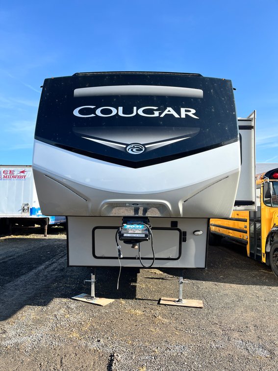 2021 Cougar By Keystone 5th Wheel Camper & 2011 Chevrolet Silverado 1500 Work Truck (131524)