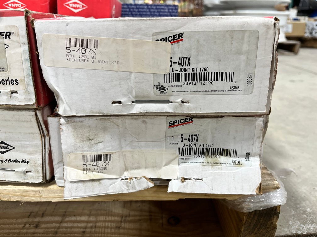 (2) Spicer 5-407X U-Joint Kits