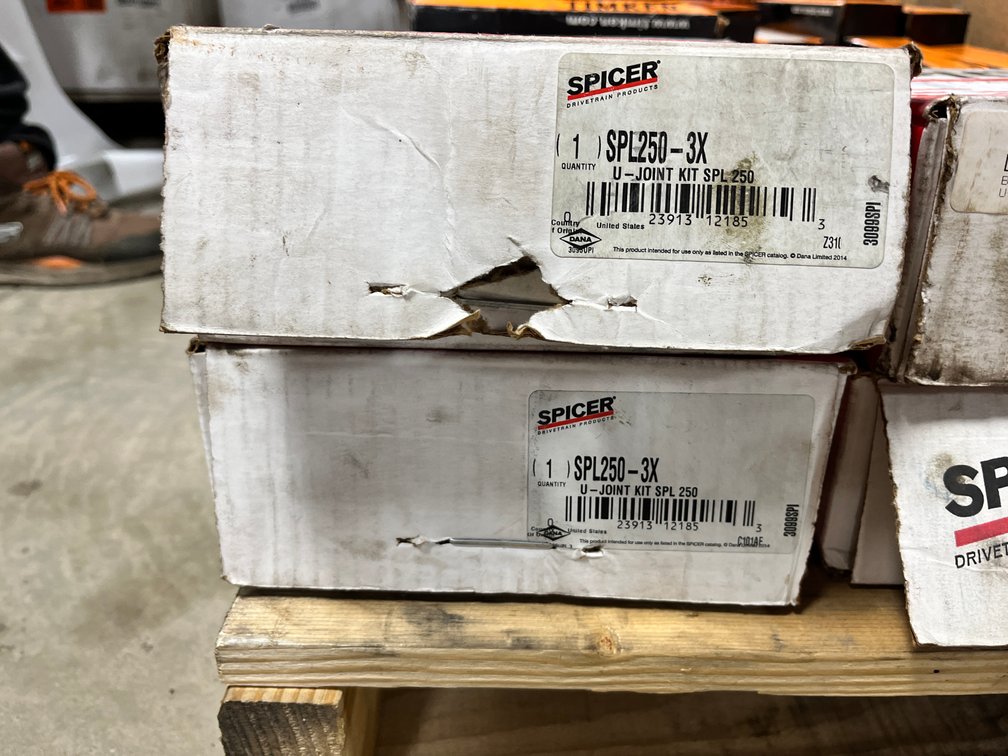 (2) Spicer SPL250-3X U-Joint Kits