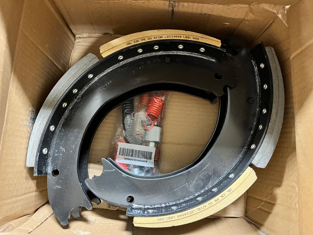 (2) Sets Remanufactured 16 1/2x5 Brake Shoes