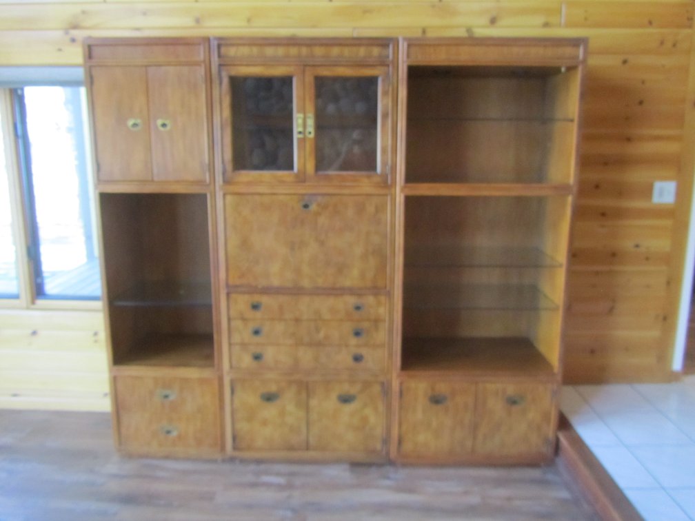 Drexel 3pc. Lighted Hutch