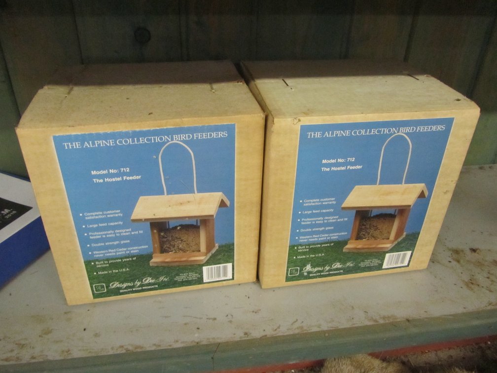 (2) Designs By Dee Inc. The Alpine Collection Bird Feeders