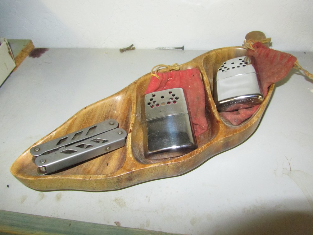 Wood Center Piece w/(2) Hand Warmers And Utility Tool