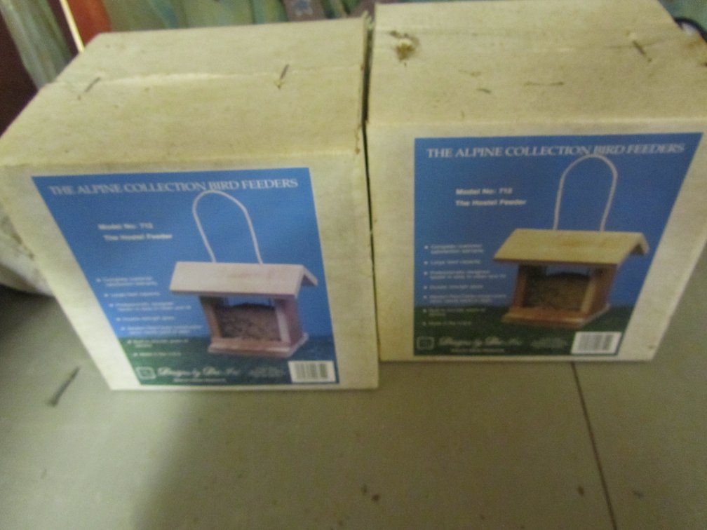 (2) Designs By Dee Inc. The Alpine Collection Bird Feeders