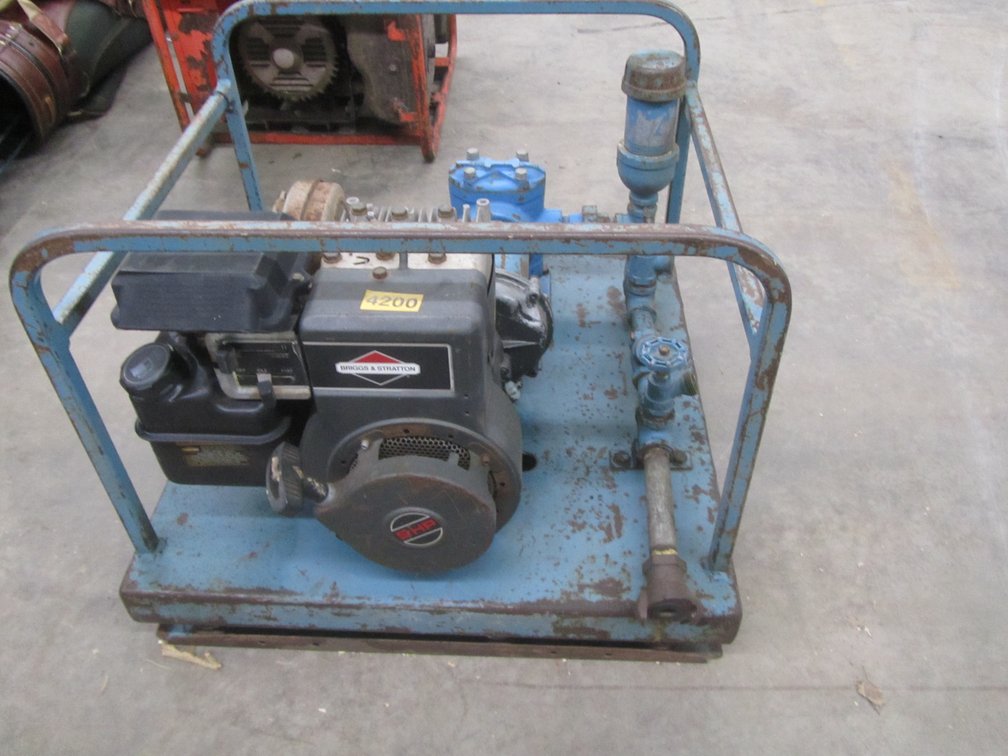 Briggs & Stratton 5 HP Air Compressor Motor w/Crate