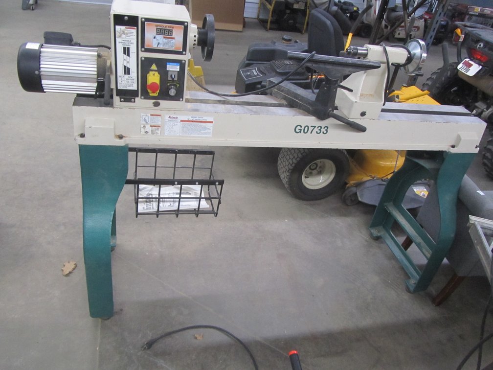 Grizzly Wood Lathe