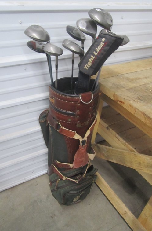 Vintage Belding Sports Golf Bag w/Assorted Clubs