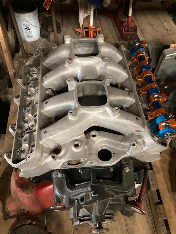 427 Wedge Block Gas Engine