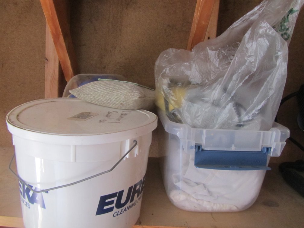 Lot Of Cleaning Towels And Cleaning Supplies 