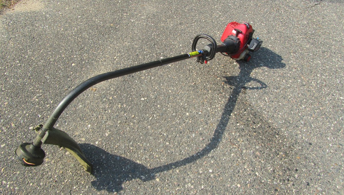 Yard Machines Trimmer