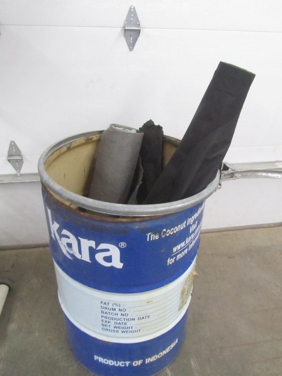 Kara Metal Barrel w/Landscaping Fabric