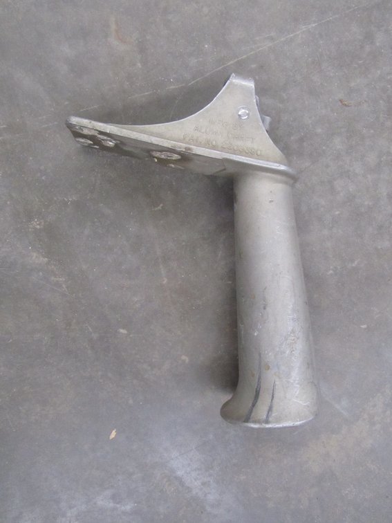 Aluma Craft Anchor Holder 19