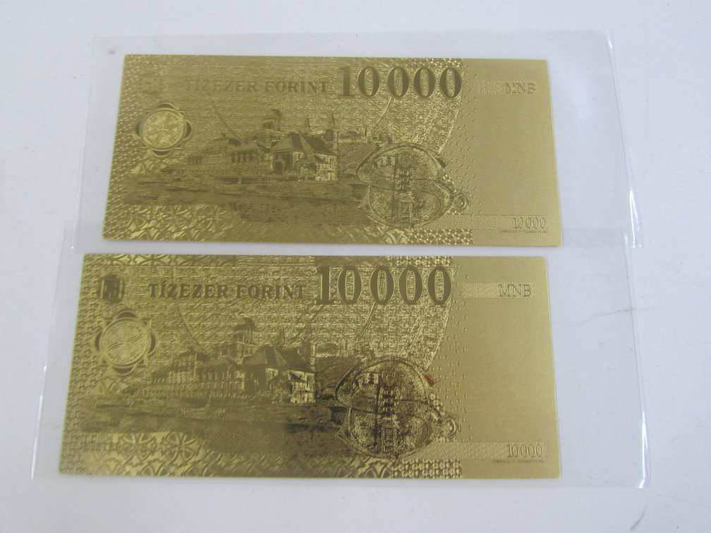 (3) Gold-Plated 10,000 Tizezer Forint Bills