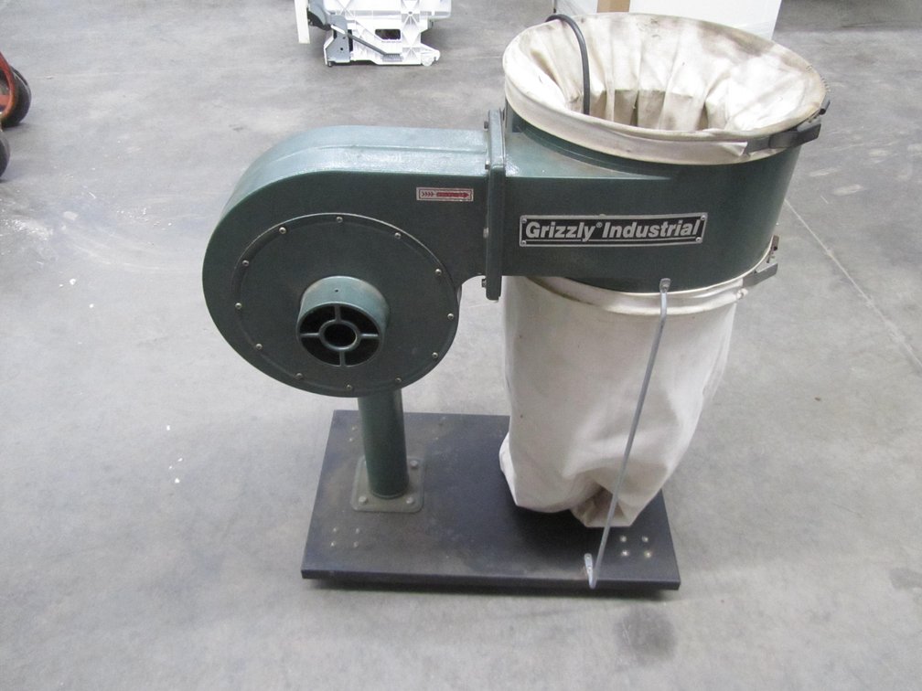Grizzly Industrial Dust Collector