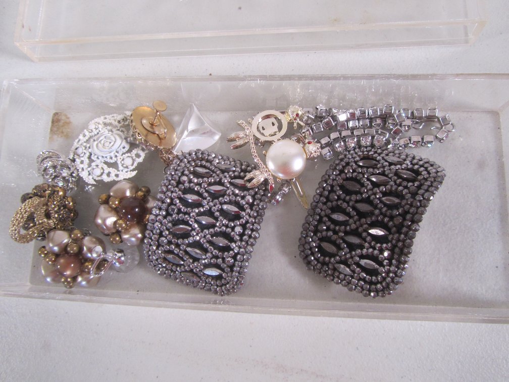 Lot Of Vintage Costume Jewelry