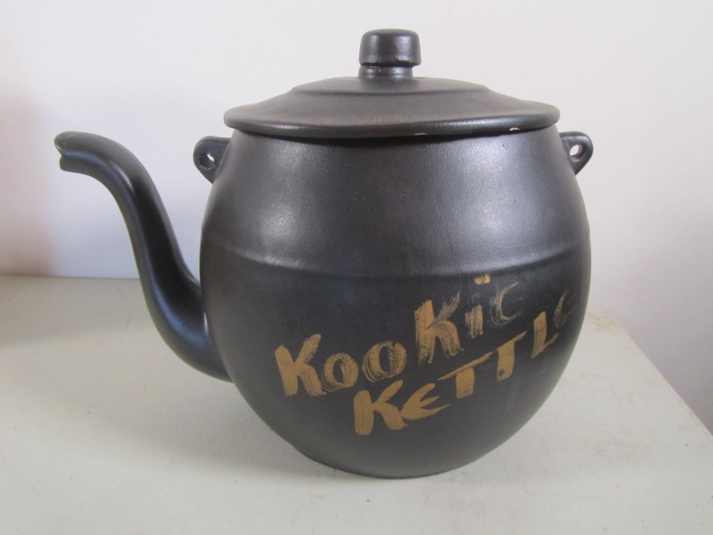 McCoy Kookie Kettle Cookie Jar