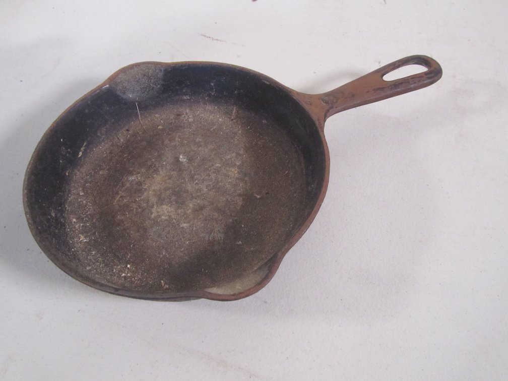 Cast Iron 6" No. 3 Cast Iron Skillet