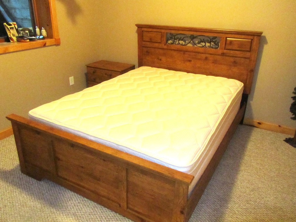 Queen Size Bed Set