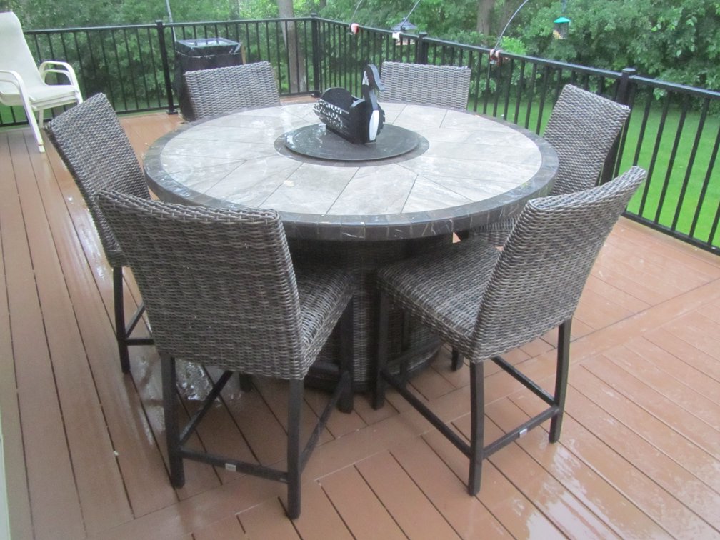 Agio Patio Table w/(6) Chairs 