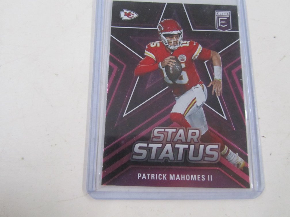 2023 Panini - Donruss Elite Football Patrick Mahomes II Star Status Card